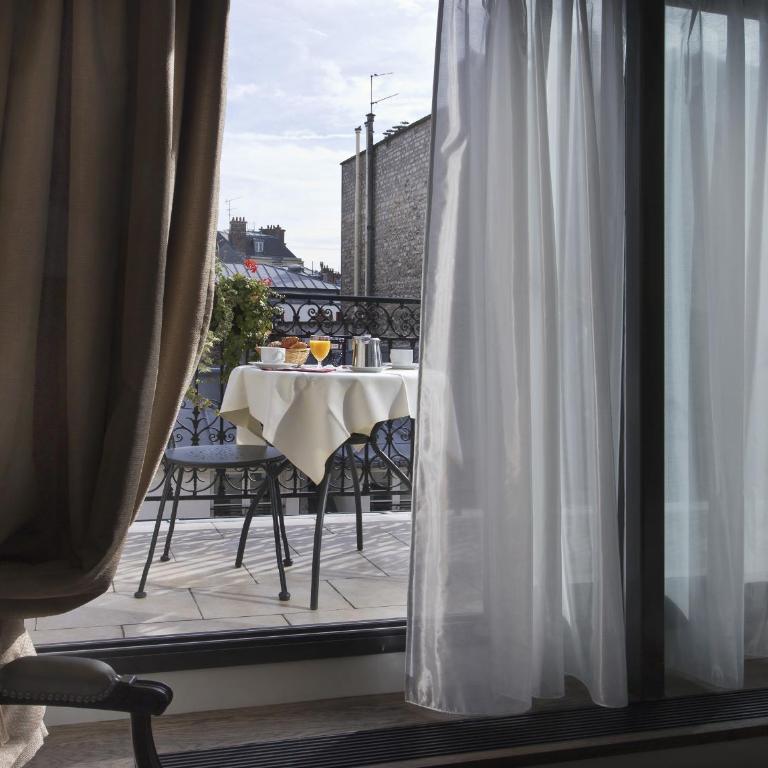 Hôtel Saint-Pétersbourg Opéra & Spa - Suite Junior avec Terrasse - 4