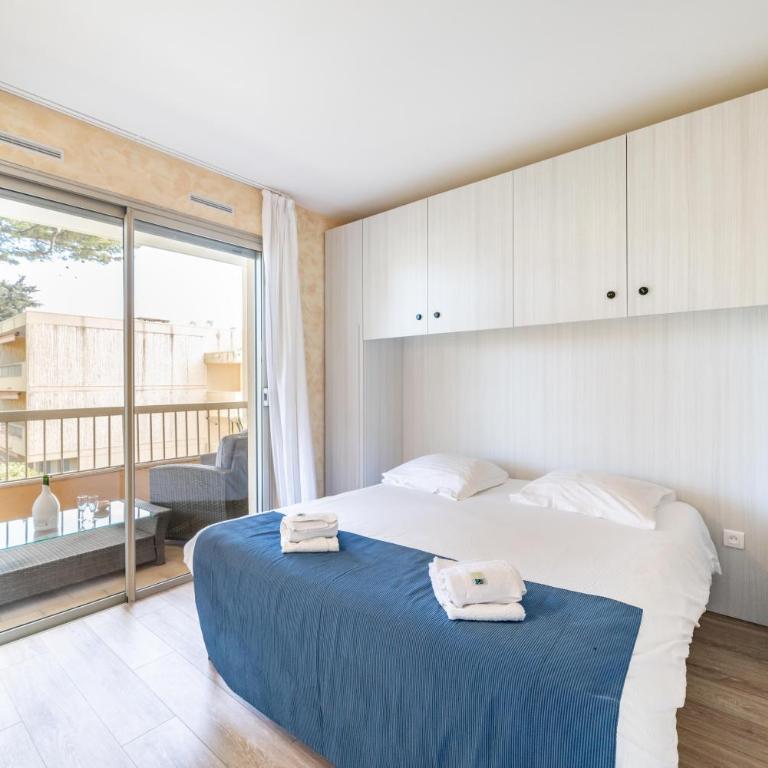 Hello Côte d'Azur - Spacious apartment at a 5 min walk from the beach - Appartement 2 Chambres - 10
