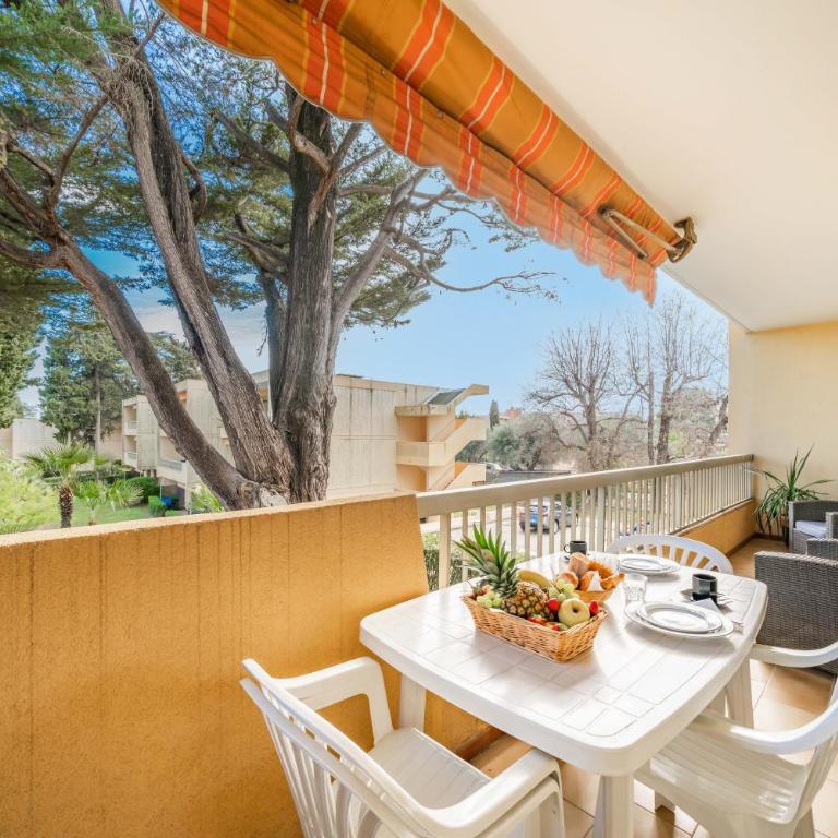 Hello Côte d'Azur - Spacious apartment at a 5 min walk from the beach - Appartement 2 Chambres - 22