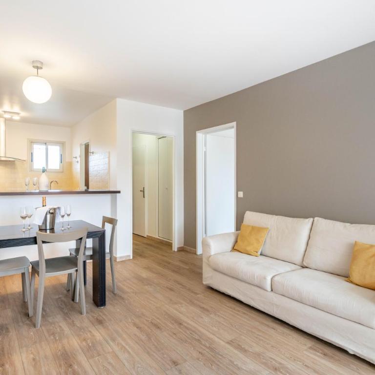 Hello Côte D'Azur - Spacieux 2pièces à5min de plages - Apartment mit 1 Schlafzimmer - 6