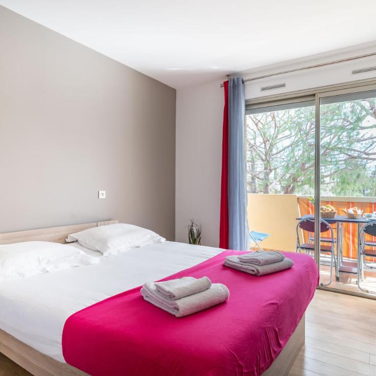 Hello Côte D'Azur - Spacieux 2pièces à5min de plages - Apartment mit 1 Schlafzimmer - 2