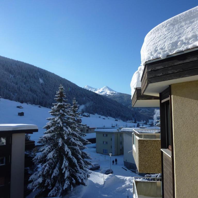 Valbella - Apartment mit Blick auf die Berge - 11