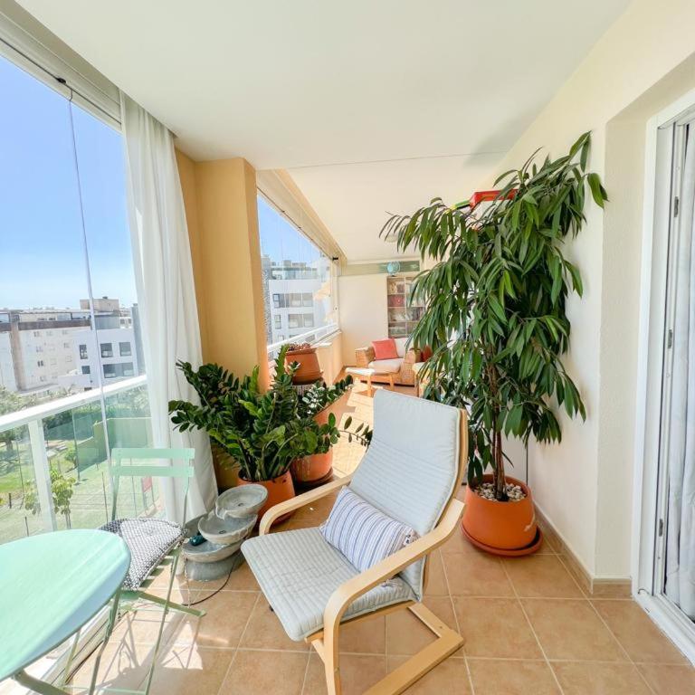 Bright apartment with terrace, pool and beach - Apartamento de 3 dormitorios - 27
