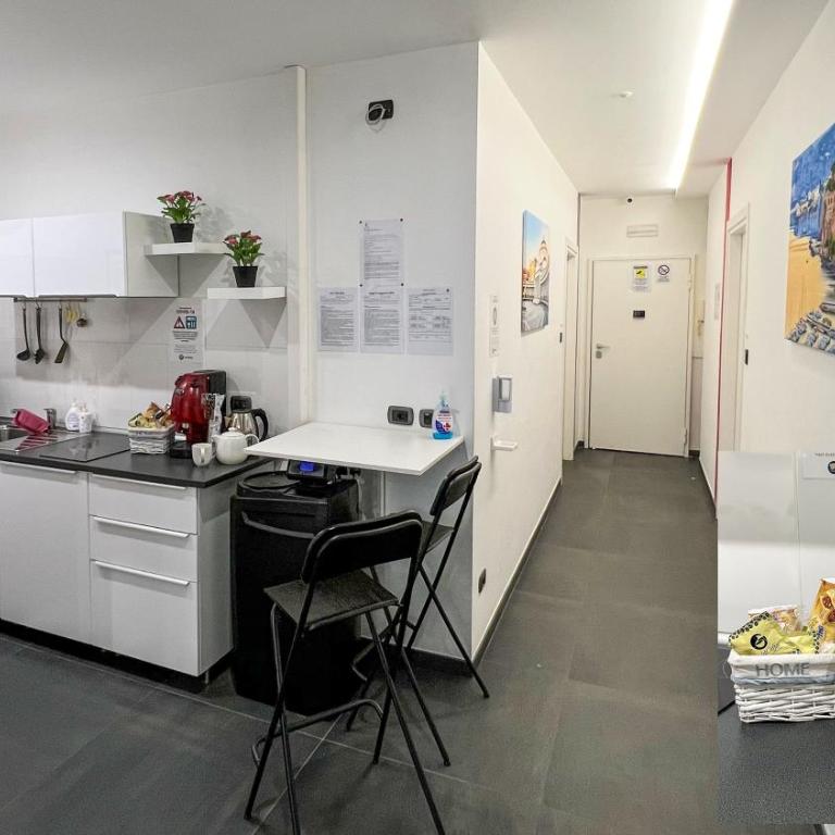 Soave Rooms - Camera Matrimoniale con Bagno Privato - 8
