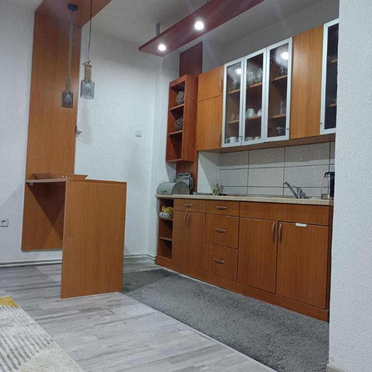 Kavkaz Apartment - One-Bedroom Apartment - 14