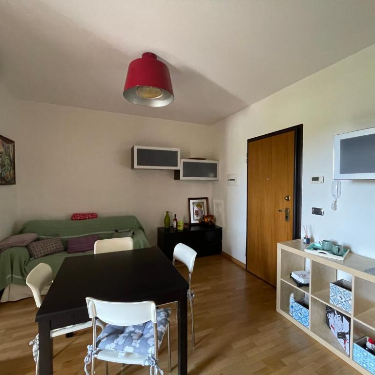 A Casa di Amici - intero appartamento - Free parking - wi-fi - Appartamento con 1 Camera da Letto - 1