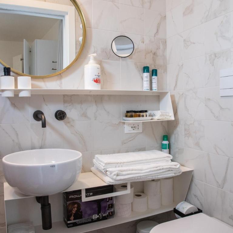 ENJOY BOUTIQUE ROOMS - Junior Suite con Terrazza - 20