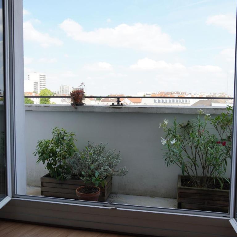chambre privée POUR FEMME UNIQUEMENT dans appartement à partager - 15 minutes Paris-10 minutes stade de France - Double Room - 11