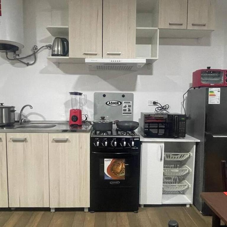 (25) Dpto con inmejorable ubicación en Miraflores - Apartamento de 1 dormitorio - 2