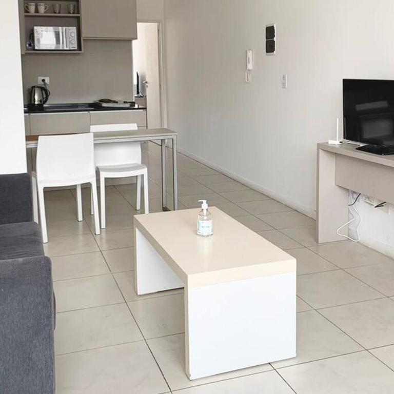 BMIT0412 Espacioso departamento de 2 ambientes para 2 - Apartamento de 1 dormitorio - 2