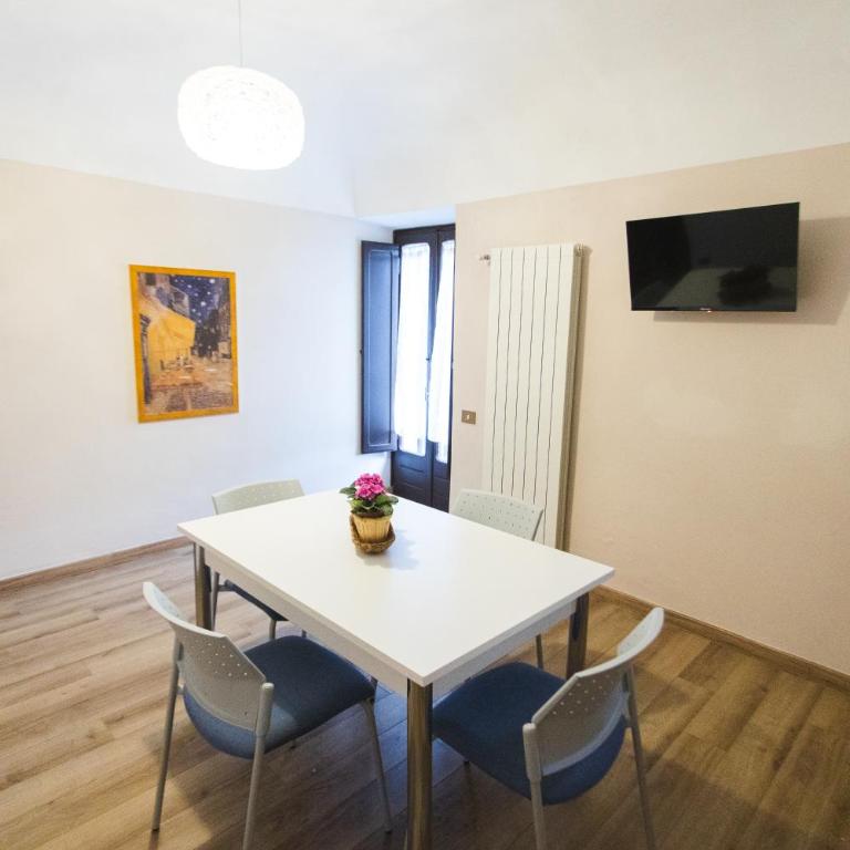Ad un passo dal Duomo - Appartamento con 1 Camera da Letto - 57