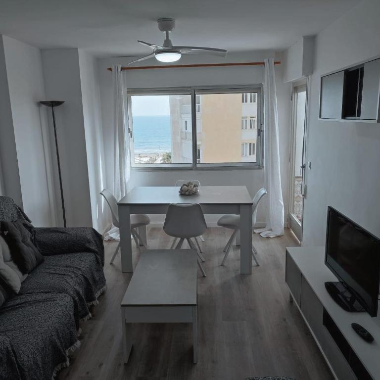 Precioso alojamiento junto al Mediterráneo - Apartamento de 3 dormitorios - 3