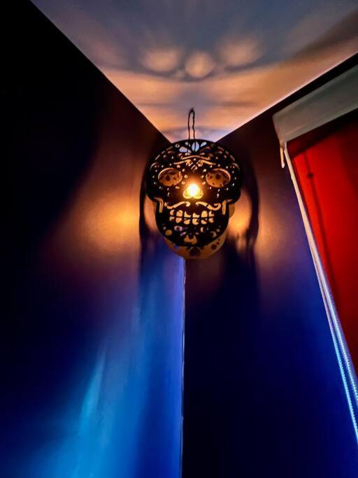 Luxurious Mid Century Modern folk art home - Casa de 4 dormitorios - 62