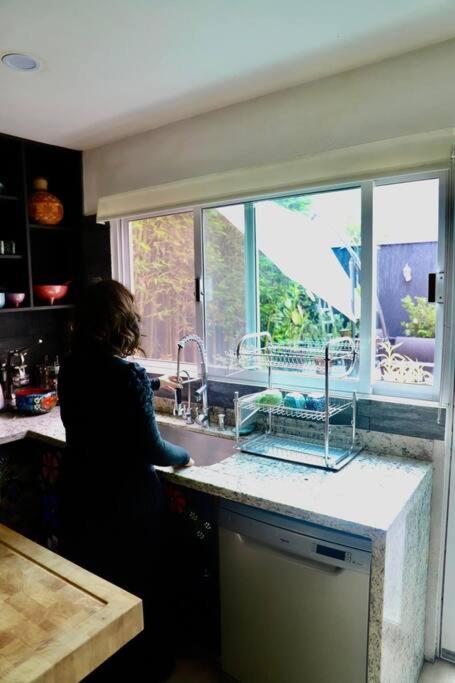 Luxurious Mid Century Modern folk art home - Casa de 4 dormitorios - 77