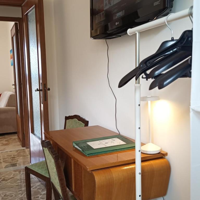 Top Floor Aparthotel Bentivoglio - One-Bedroom Apartment - 12
