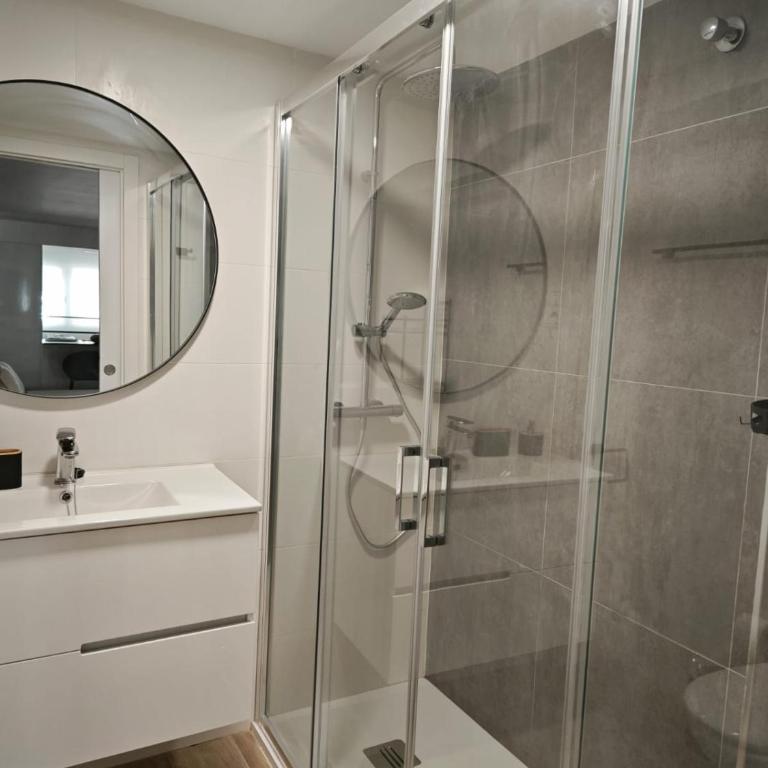 Studio Sevilla Suites Málaga - Estudio - 11
