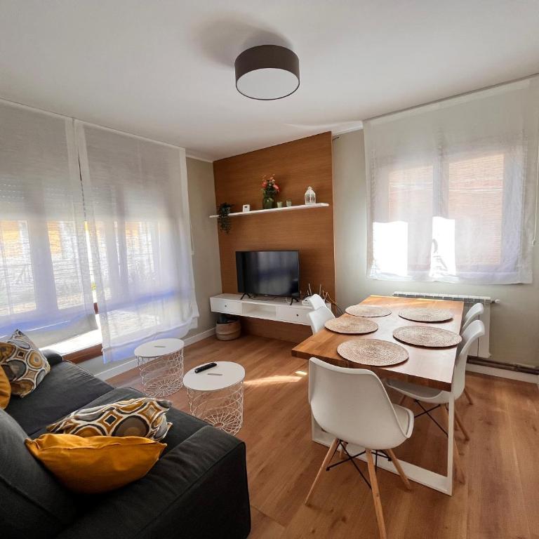Apartamento en Llanes by "El Balcón del Sueve" - Three-Bedroom Apartment - 28