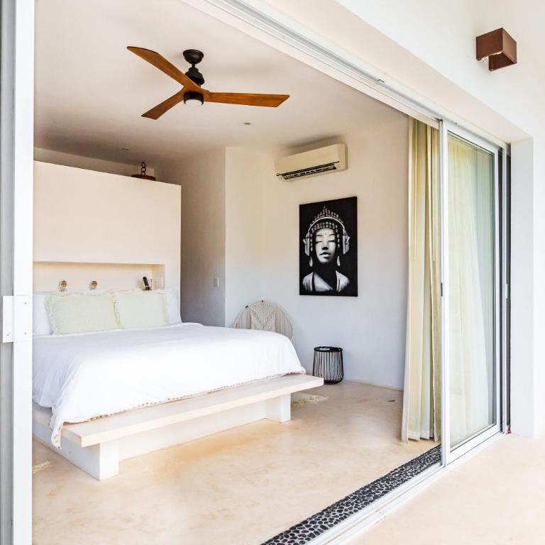 Villa Ek'Balam & Villa Flamingo, Luxury Villas, Private Pool, Private Garden, Jacuzzi, 24h Security - Three-Bedroom Villa 7 - 56