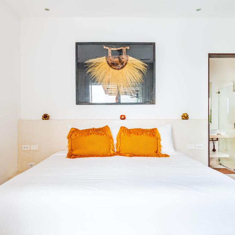 Villa Ek'Balam & Villa Flamingo, Luxury Villas, Private Pool, Private Garden, Jacuzzi, 24h Security - Three-Bedroom Villa 7 - 32