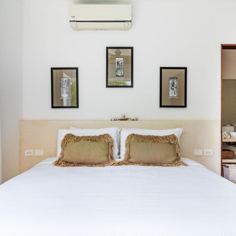 Villa Ek'Balam & Villa Flamingo, Luxury Villas, Private Pool, Private Garden, Jacuzzi, 24h Security - Three-Bedroom Villa 7 - 42