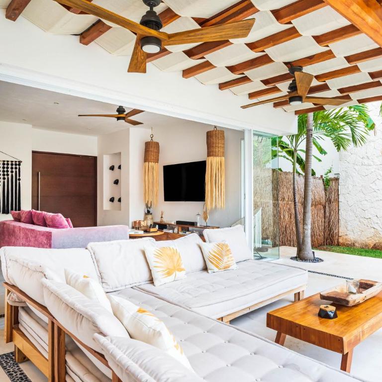 Villa Ek'Balam & Villa Flamingo, Luxury Villas, Private Pool, Private Garden, Jacuzzi, 24h Security - Three-Bedroom Villa 7 - 29