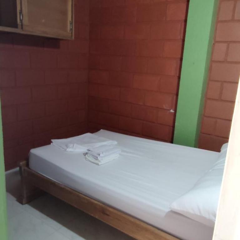 Mi pueblo natal Aptos y habitaciones - Apartamento con balcón - 33