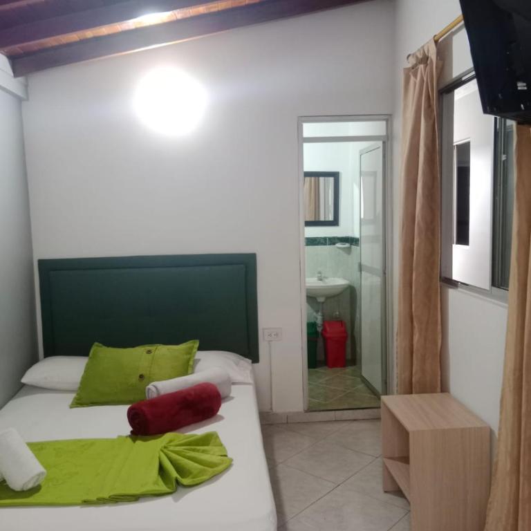 Hotel El Deportista - Habitación Doble Premium - 7