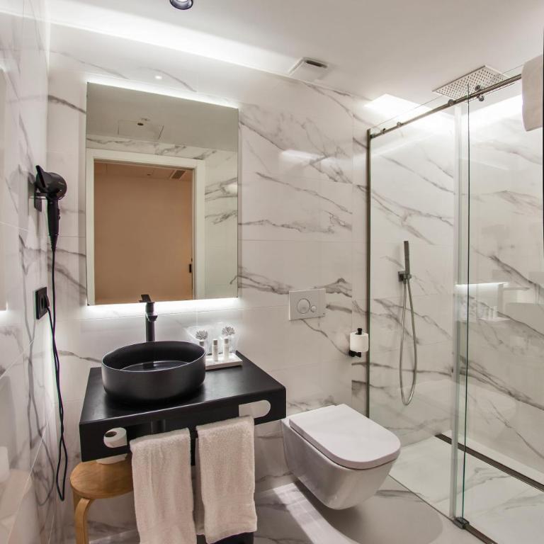 Hotel Plaza Obradoiro by Bossh! Hotels - Twin Room - 17