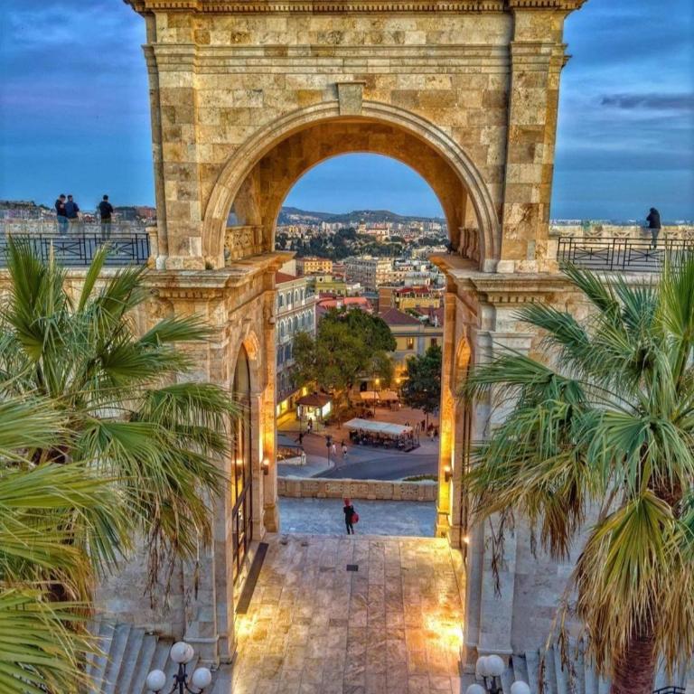 Elegante dimora storica sul Bastione Saint Remy - Di Grazia Cagliari - Deluxe One-Bedroom Apartment - 32