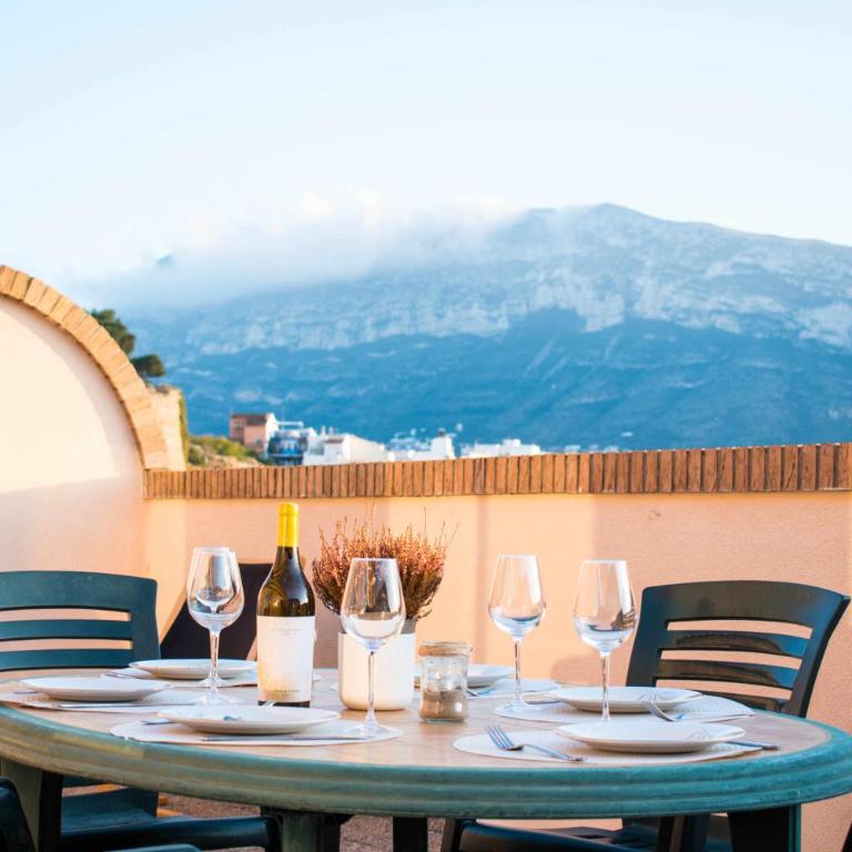 Atico con vistas al Castillo al lado del mar - Apartamento de 3 dormitorios - 1