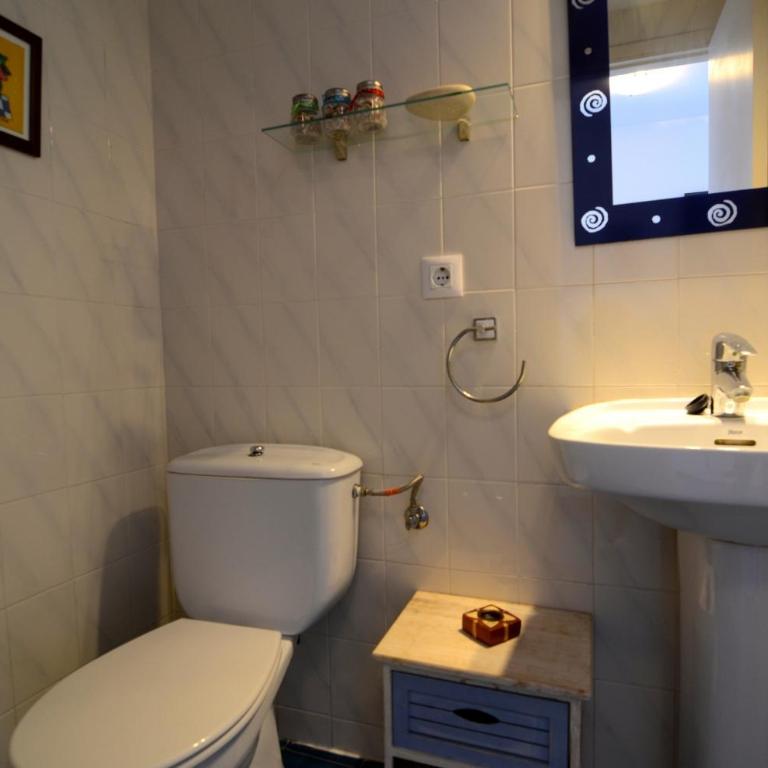 MANUREVA VII 2-A - Two-Bedroom Apartment - 21