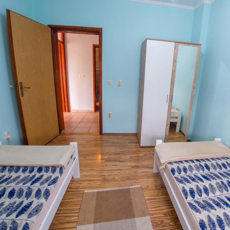 Bega Apartman - Apartment with Garden View - 10