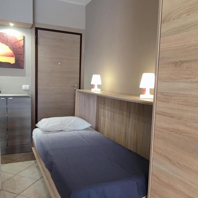Condominio Le Palme - Appartamento con 2 Camere da Letto - 54