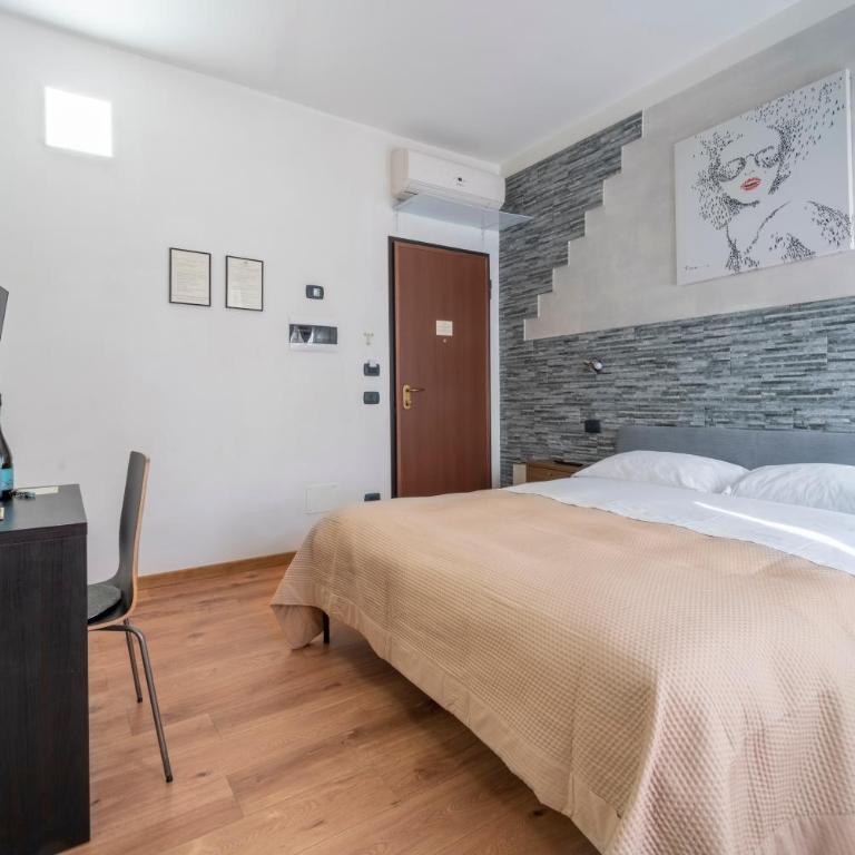 Aurelia Rooms - Camera Matrimoniale - 6