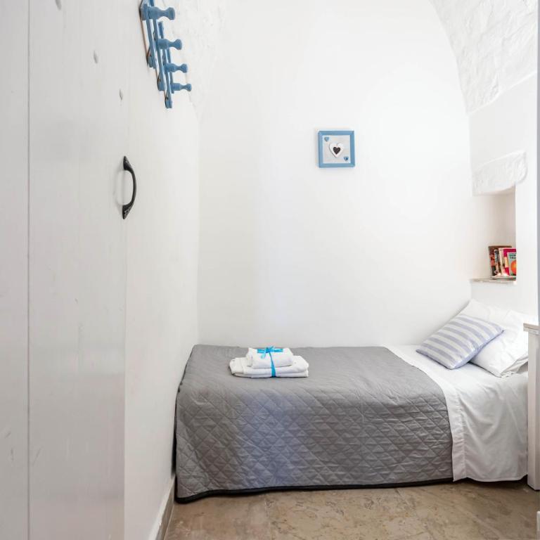 Vico di Ostuni Stone Houses in the Heart of Ostuni by Rentbeat - Casa Vacanze - 2