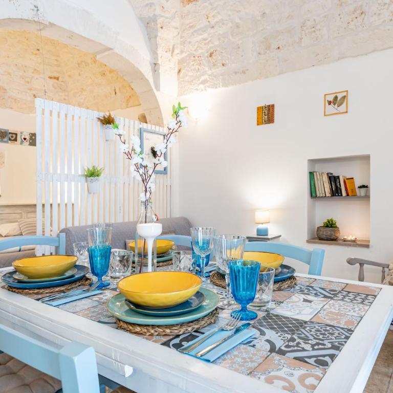 Vico di Ostuni Stone Houses in the Heart of Ostuni by Rentbeat - Casa con 2 Camere da Letto - 3