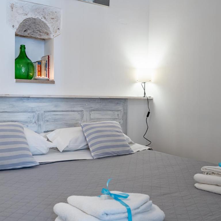 Vico di Ostuni Stone Houses in the Heart of Ostuni by Rentbeat - Casa con 2 Camere da Letto - 14