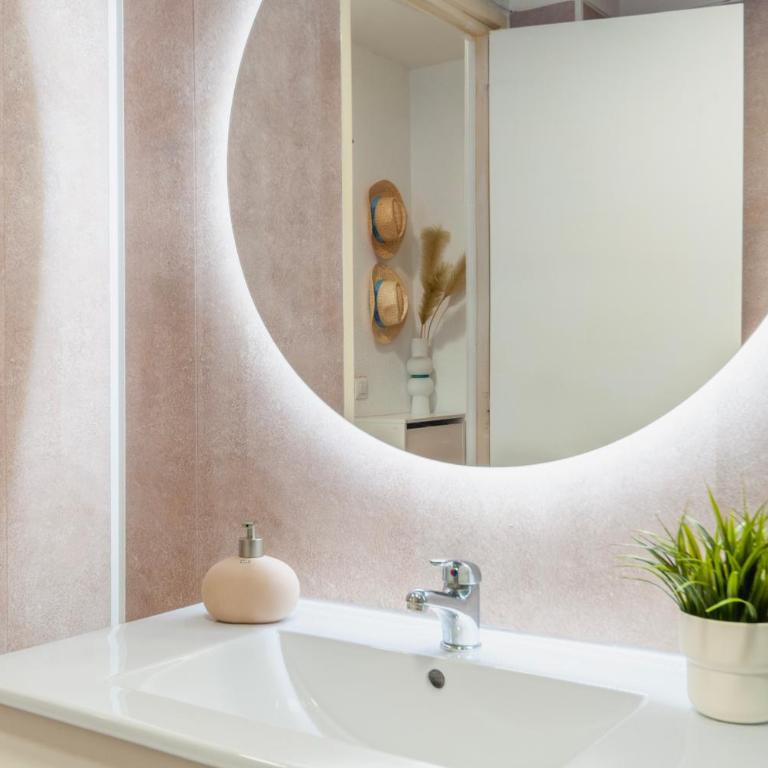 Apartamento con terraza y vistas al canal by InsideHome - Apartamento de 1 dormitorio - 24
