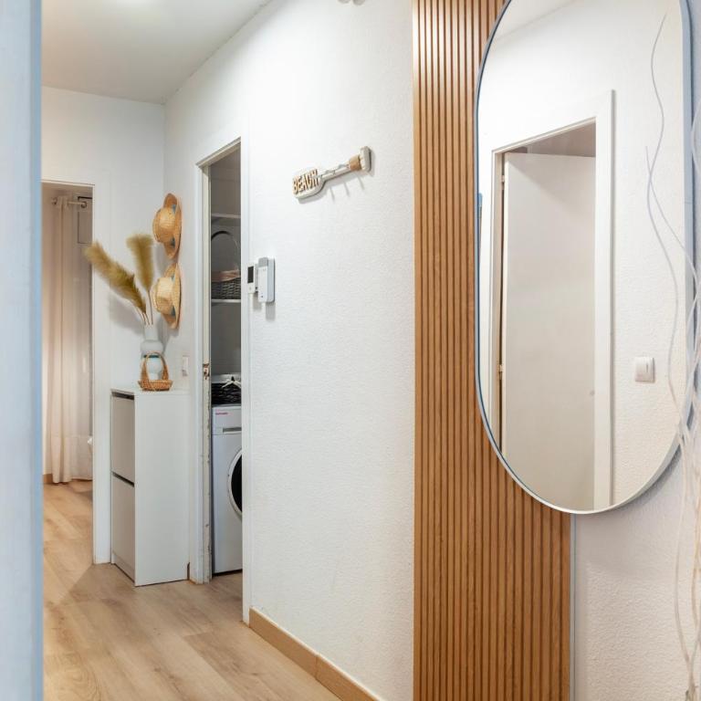Apartamento con terraza y vistas al canal by InsideHome - Apartamento de 1 dormitorio - 40