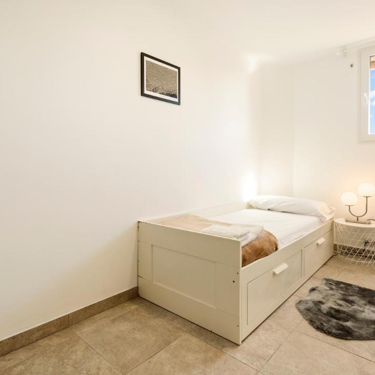 Apartamento cerca de la playa - Three-Bedroom Apartment - 26