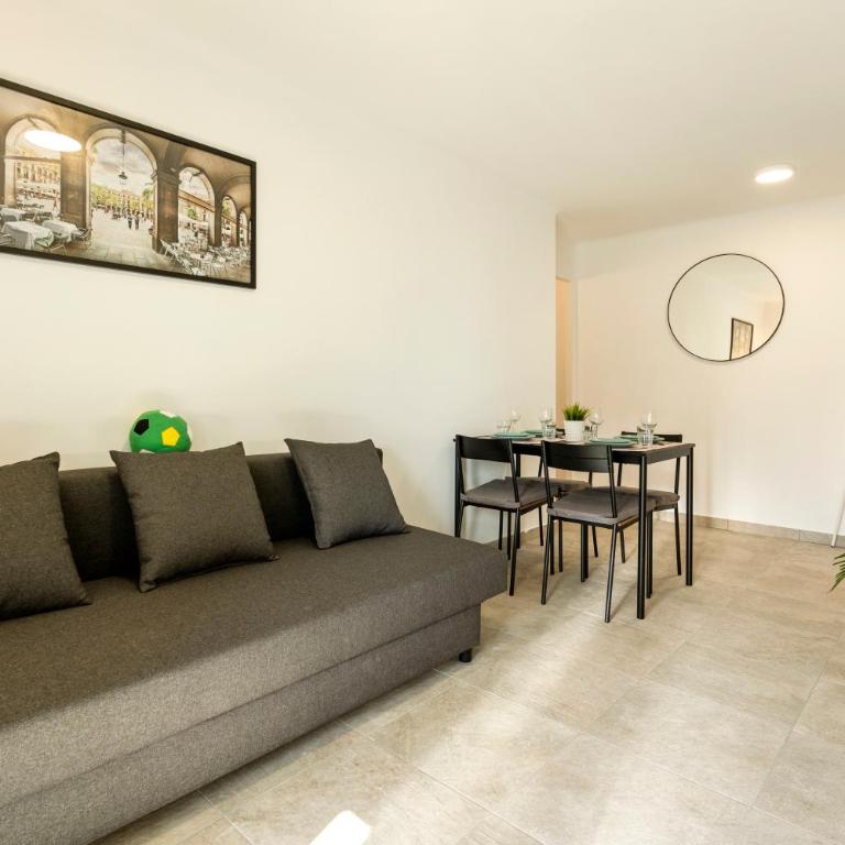 Apartamento cerca de la playa - Three-Bedroom Apartment - 6