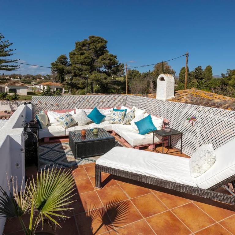Spanish style, elegant 3 bedroom villa - 5 minutes from the beach! - Casa de 3 dormitorios - 23