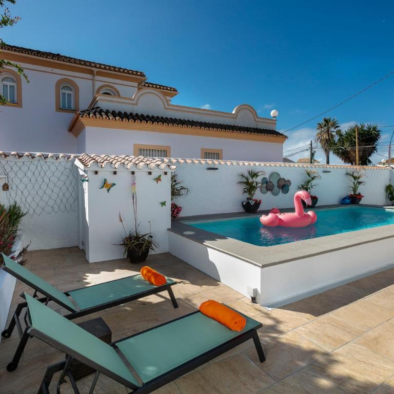 Spanish style, elegant 3 bedroom villa - 5 minutes from the beach! - Casa de 3 dormitorios - 16