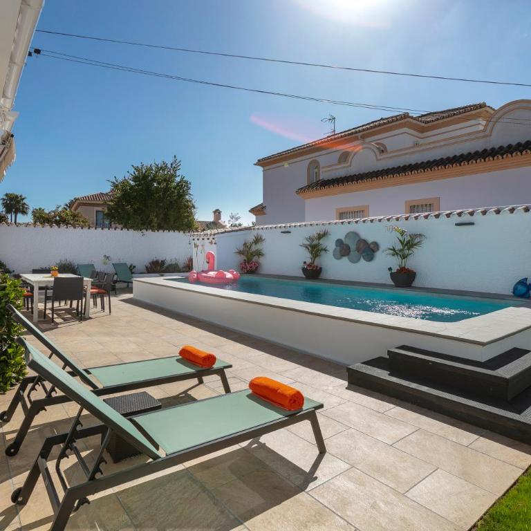Spanish style, elegant 3 bedroom villa - 5 minutes from the beach! - Casa de 3 dormitorios - 21