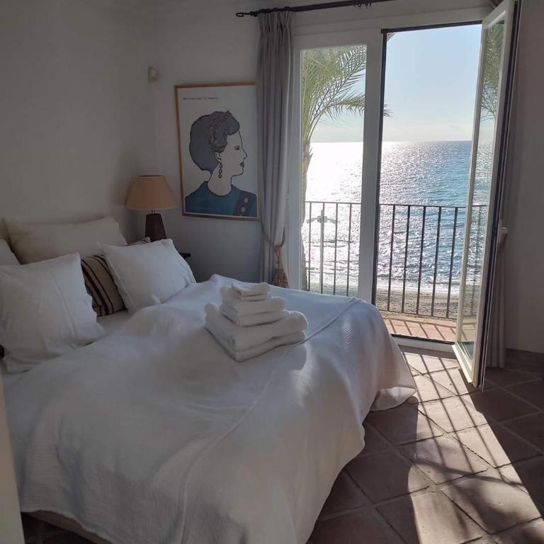 Frontline Beach Apartment, La Perla de la Bahia, Bahia de Casares - Estepona - Apartamento de 3 dormitorios - 8