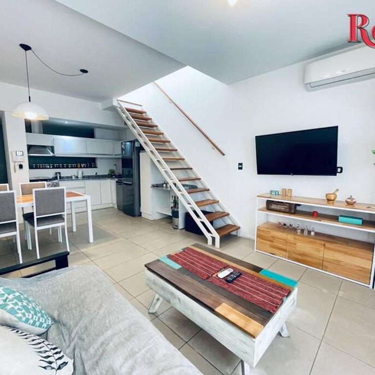 Rent Plaza - Apartamento Dúplex - 1