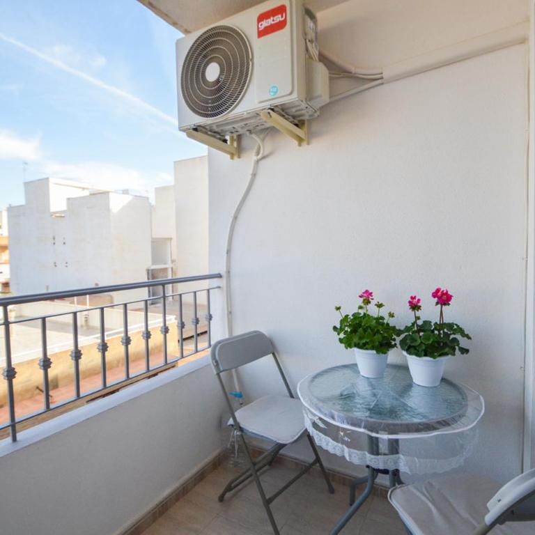 Schöne Wohnung mit Pool , Wi-Fi und privat Garage - Apartamento de 1 dormitorio - 26