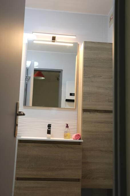 Petit paradis classé 3 étoiles à 200m de la plage! Terrasse-Wifi-Parking-clim - Studio mit Terrasse - 12