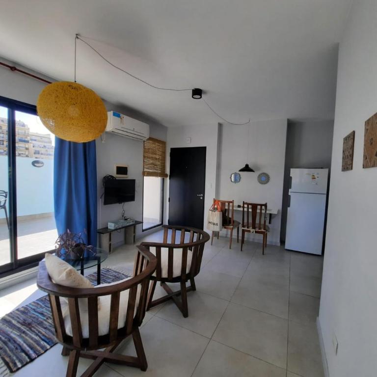 Impecable ambiente con terraza privada - One-Bedroom Apartment - 3