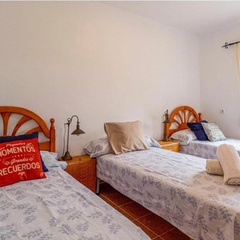 Almotaje, numero 3 - Casa Unifamiliar de 3 dormitorios - 1
